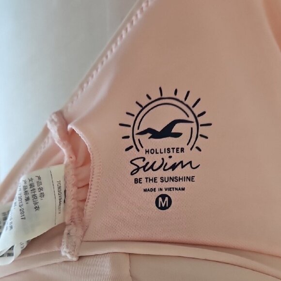 Hollister Wrap Halter Bikini Top - Picture 4 of 4